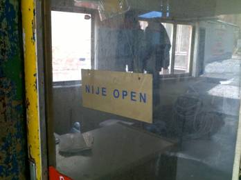 Nije open