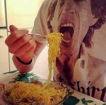 Mik D�eger na majci